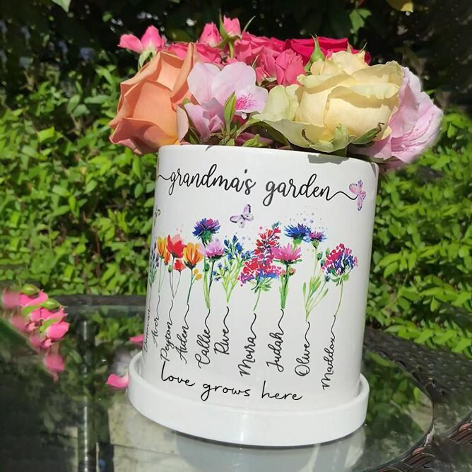 Personalized Grandma's Garden Outdoor Flower Pot With Grandkids Name and Birth Flower For Mother's Day