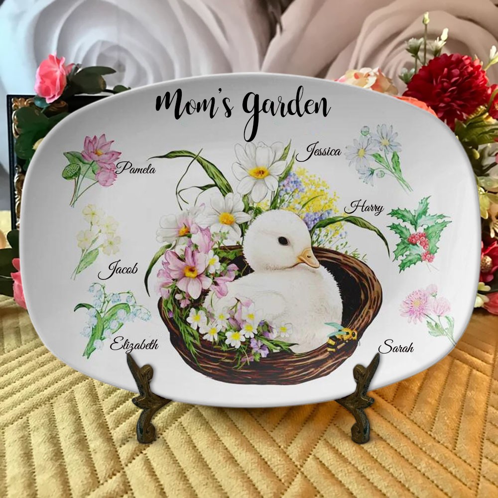 Personalized Grandma's/Nana's Garden Plate Birth Month Flower Platter With Grandchildren Names Mother's Day Gift For Grandma
