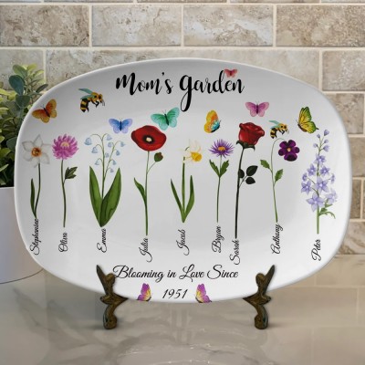 Personalized Grandma's/Nana's Garden Plate Birth Month Flower Platter With Grandchildren Names Mother's Day Gift For Grandma